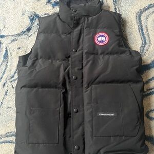 Canada Goose Black Men's Puffer Vest